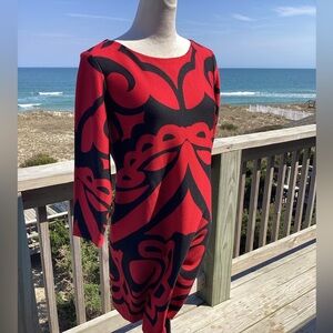 Just...Taylor Red Black Sheath Dress